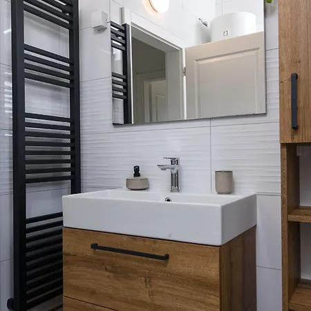 Eva Apartment