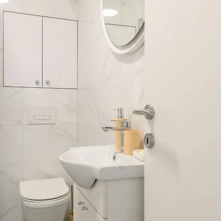 Apartman Eva *