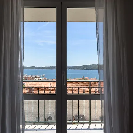 Eva Apartman