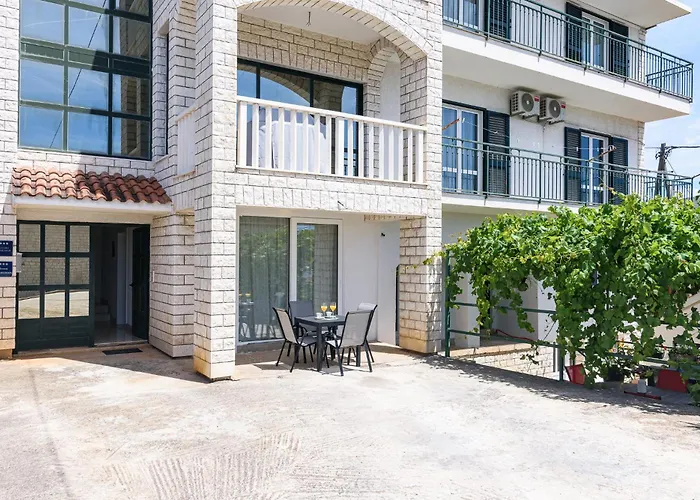 Eva Apartment Trogir